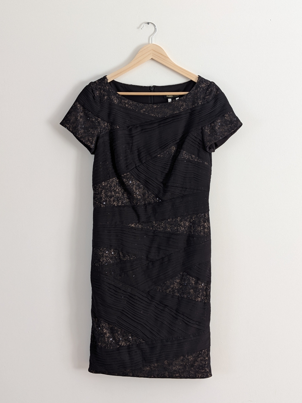 Tadashi Shoji Black Lace Paneled Sheath Dress - 12